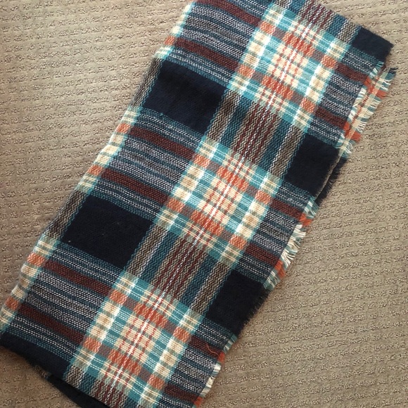 blue checkered infinity scarf - Picture 2 of 2